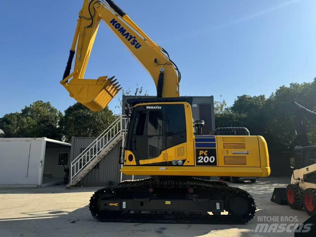 Komatsu PC 200-8 Telakaivukoneet