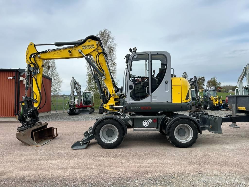 Wacker Neuson EW100 Pyöräkaivukoneet