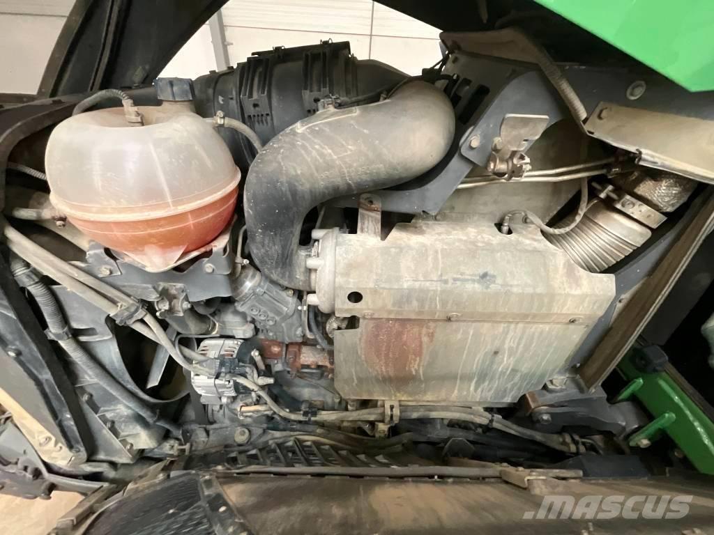 Fendt 828 Vario TMS Traktorit