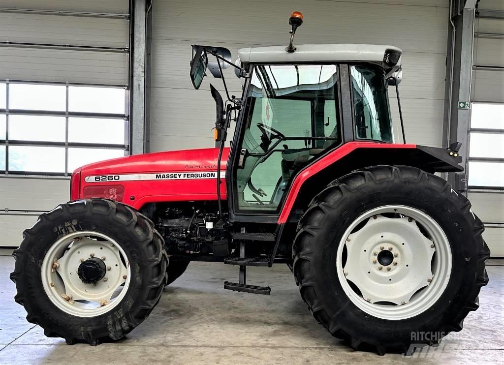 Massey Ferguson 6260 Traktorit