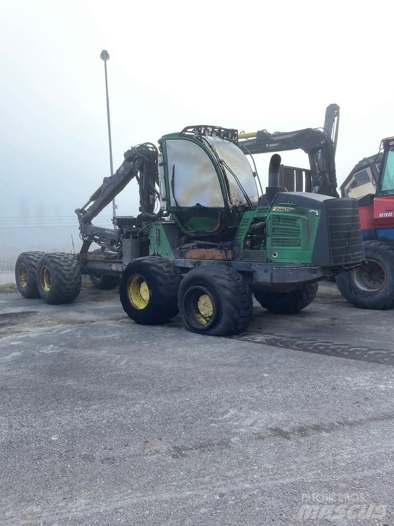 John Deere 1210E Kuormatraktorit