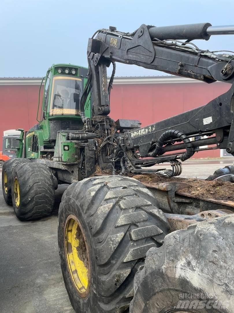 John Deere 1210E Kuormatraktorit