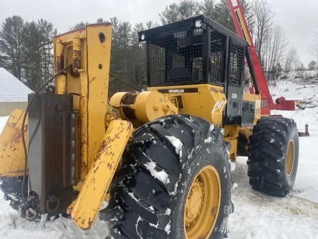 CAT 518 C Juontokoneet
