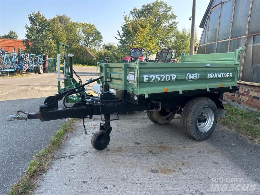 Brantner E 2520 Paalivaunut