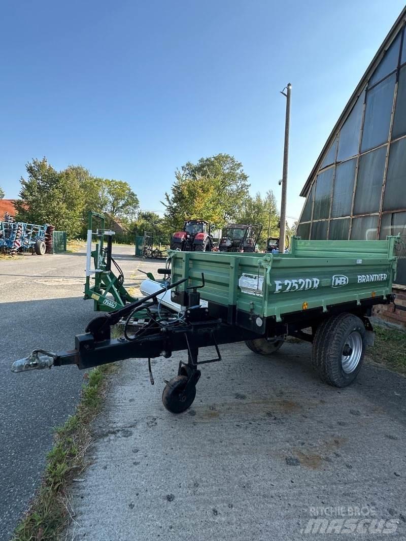 Brantner E 2520 Paalivaunut