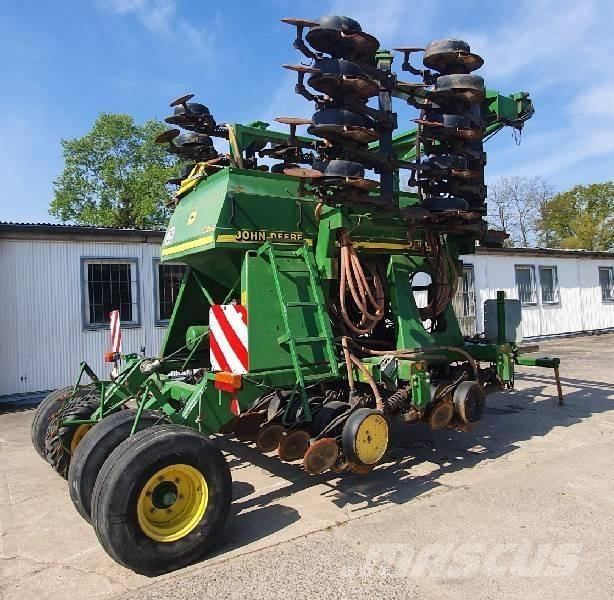 John Deere 750 A Muut maatalouskoneet