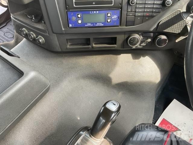 Volvo FMX 420 Sora- ja kippiautot