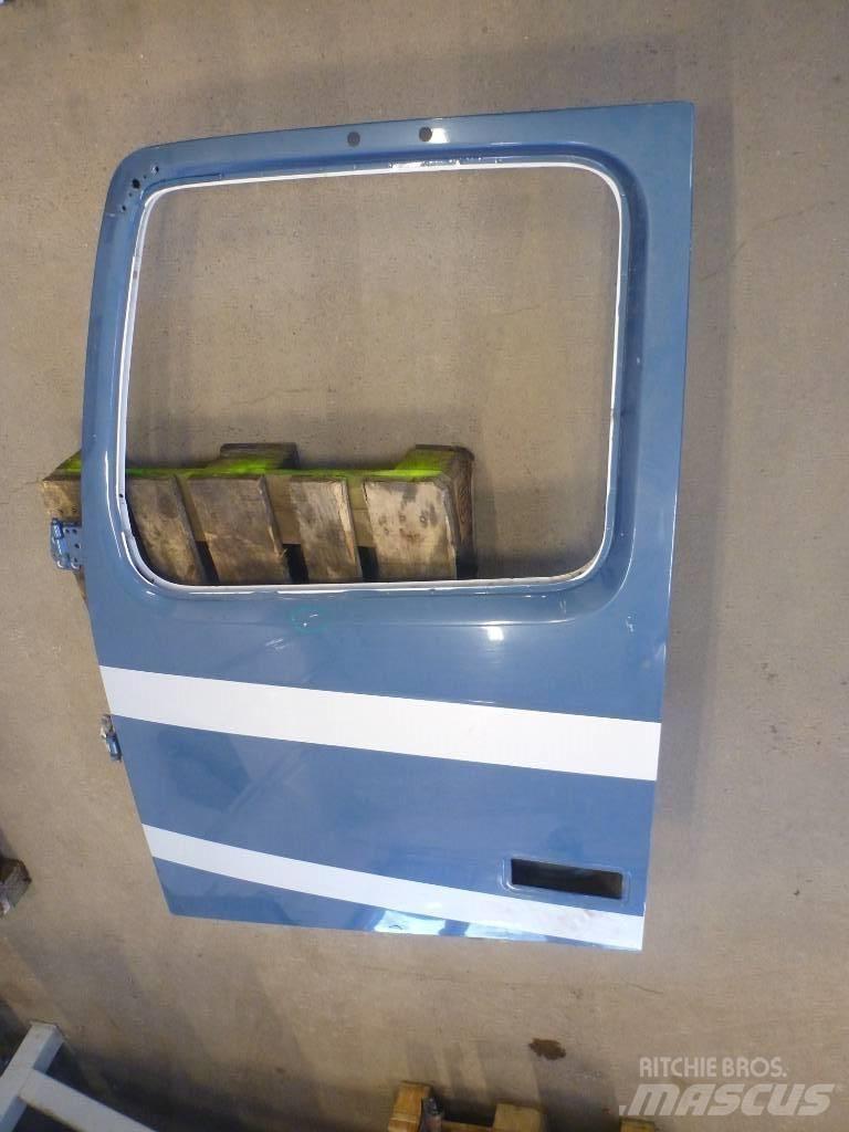 Volvo Fh dörr Ohjaamot ja sisustat