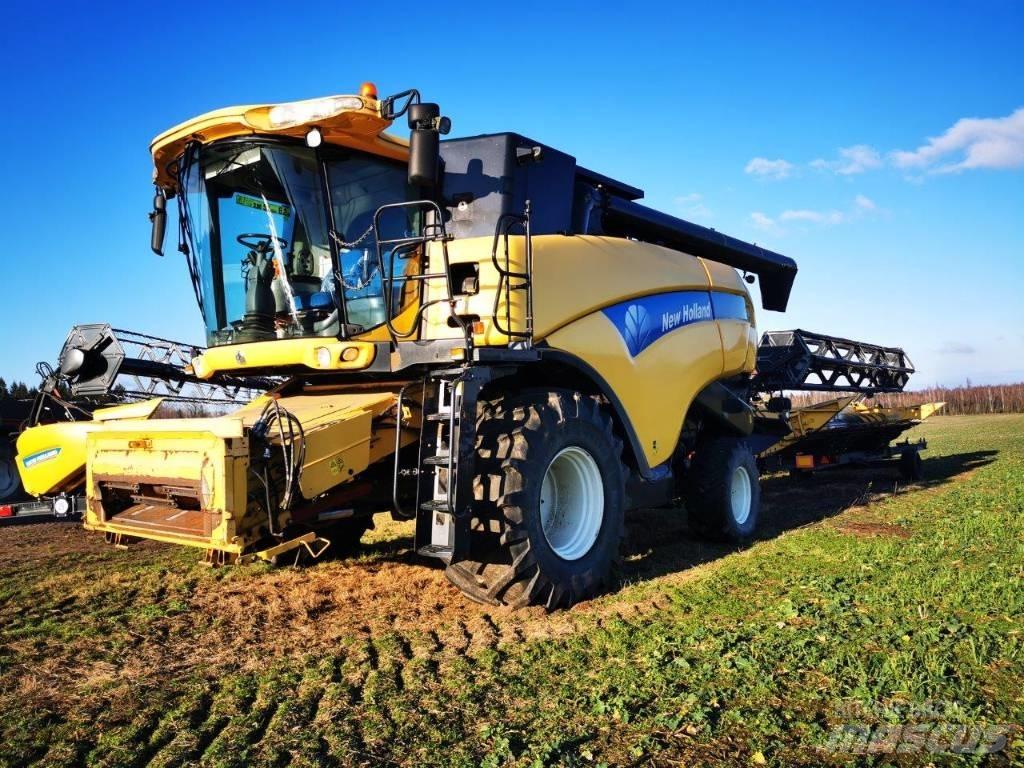 New Holland CX 8080 Leikkuupuimurit