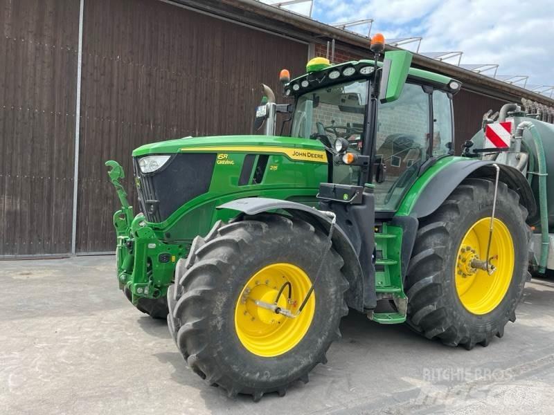 John Deere 6R215 Traktorit