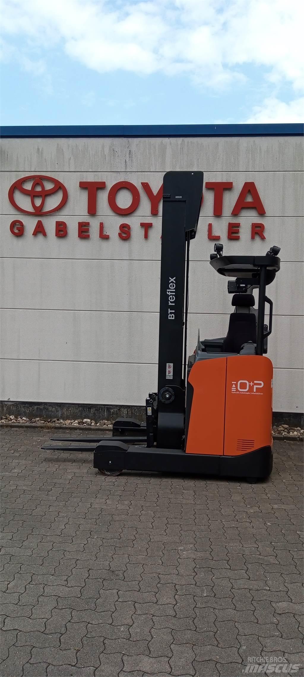 Toyota RRE 160H Työntömastotrukit