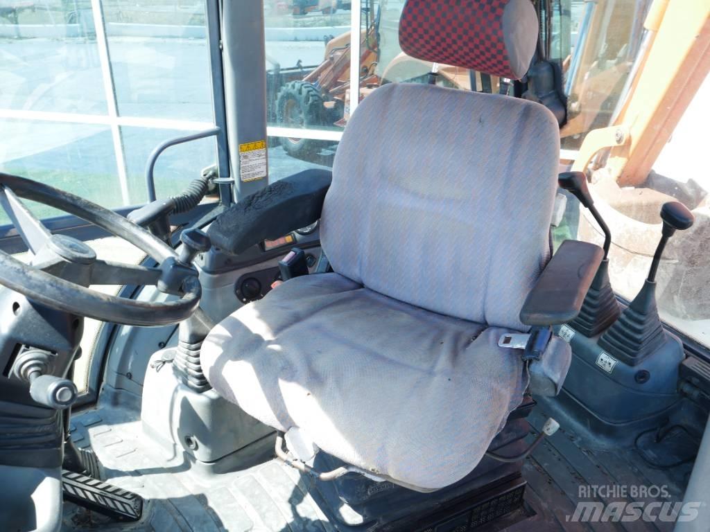 Fiat-Hitachi FB 110 Kaivurikuormaajat