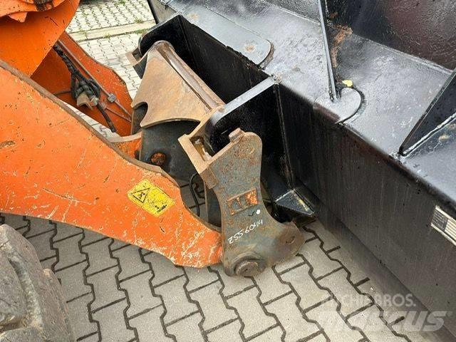 Hitachi ZW 150 Pyöräkuormaajat