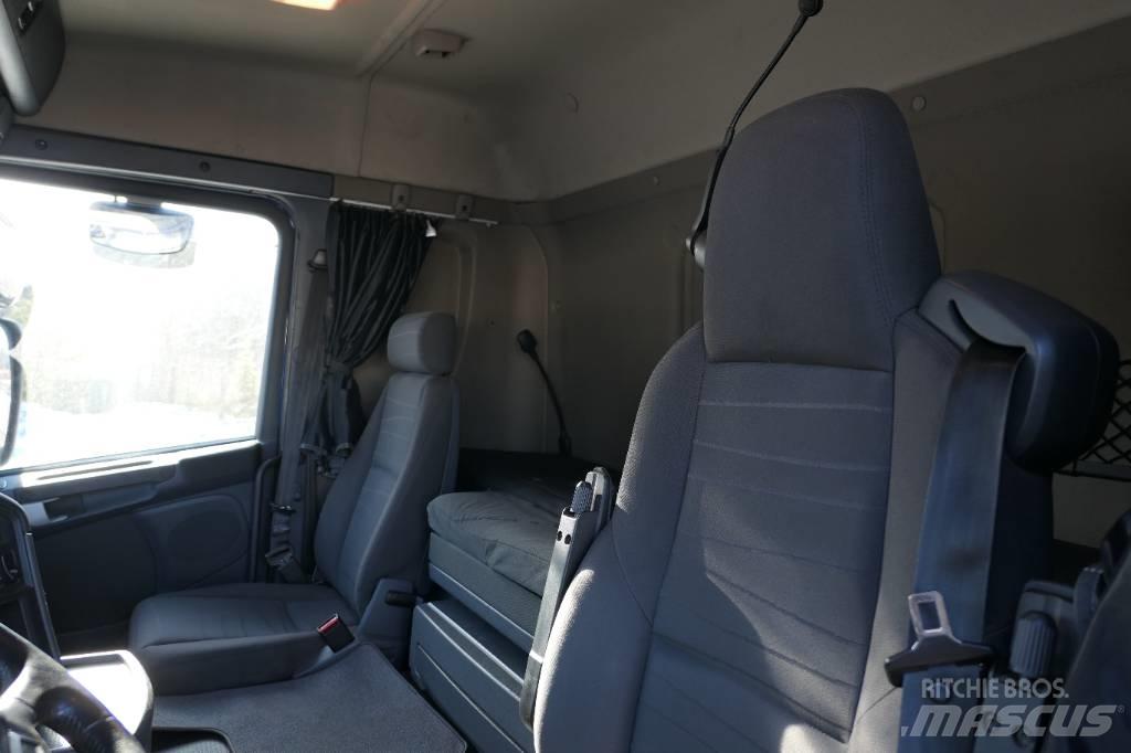 Scania G450 6x2 Nosturiautot