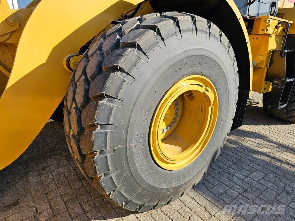 CAT 950L Pyöräkuormaajat