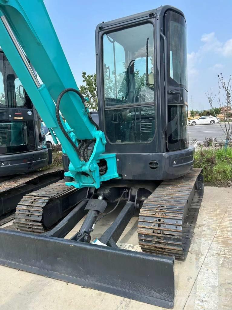 Kobelco SK55 Minikaivukoneet < 7t