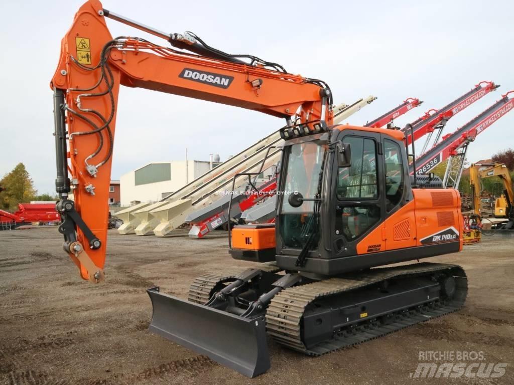 Doosan DX 140 LC-7 Telakaivukoneet
