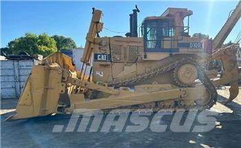 CAT D 10 R II Telaketjupuskutraktorit