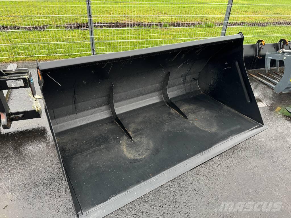 Quicke Skopa VS 200 Lisävarusteet ja komponentit