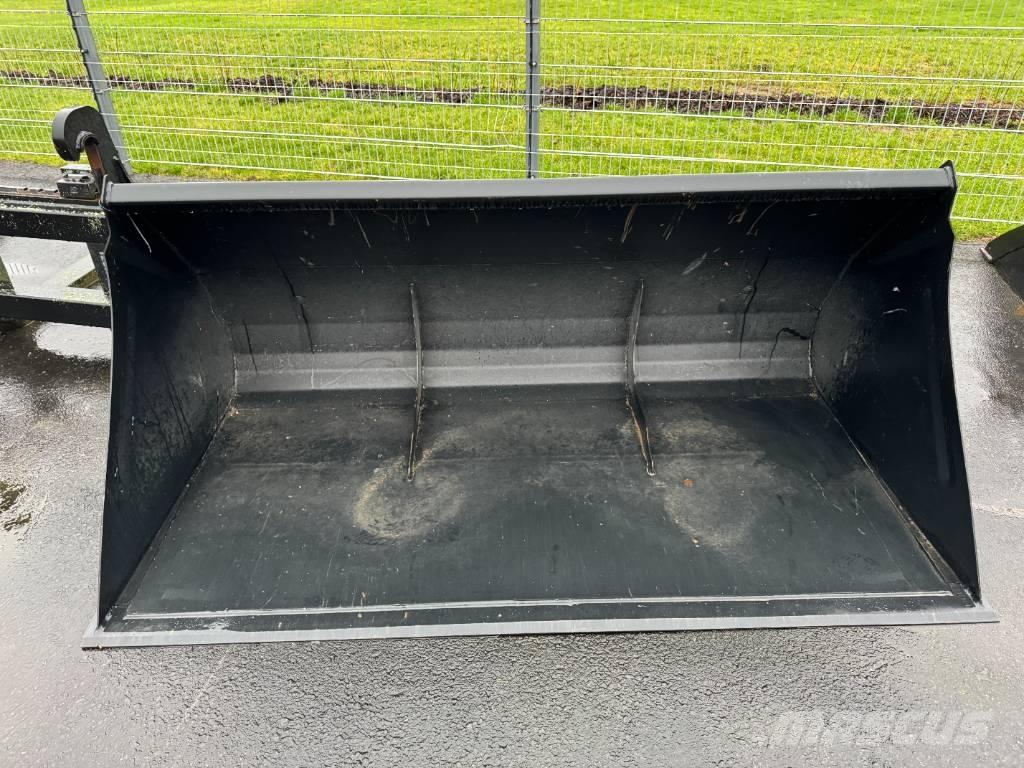 Quicke Skopa VS 200 Lisävarusteet ja komponentit