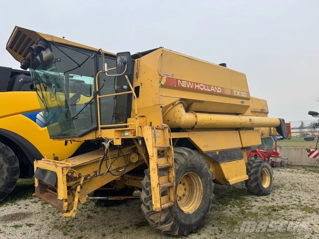 New Holland TX 30 Leikkuupuimurit