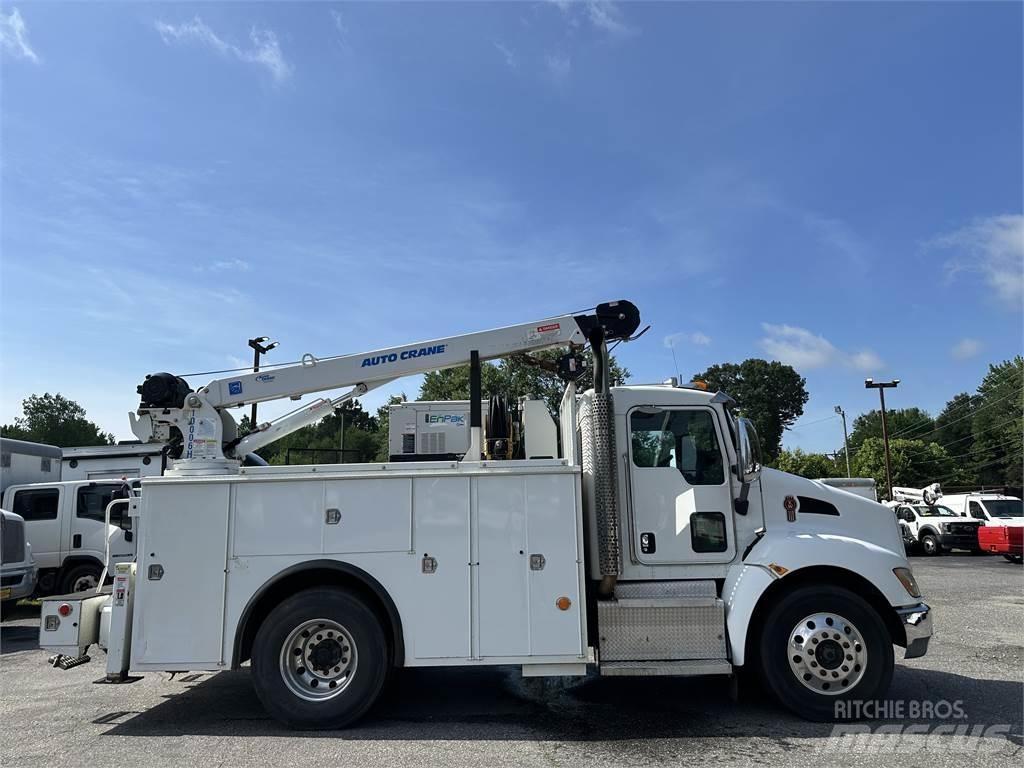Kenworth T270 Tienhoitoautot