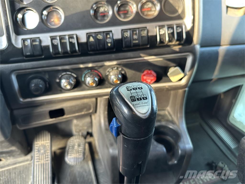 Kenworth T800 Sora- ja kippiautot