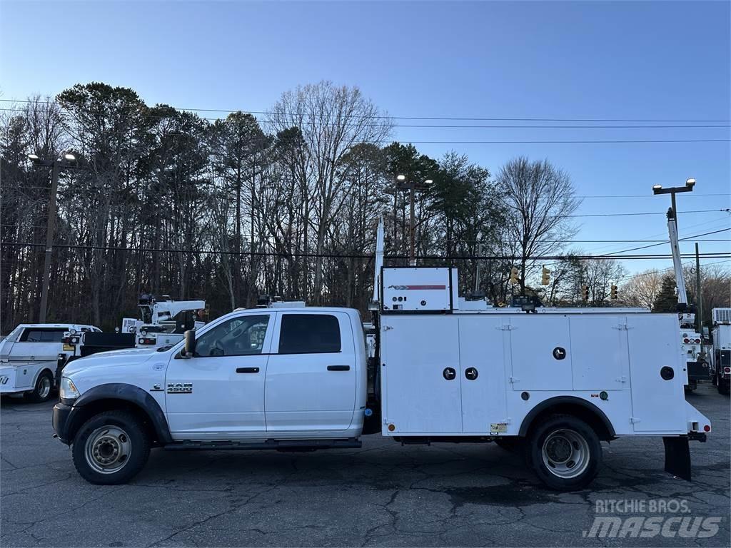 RAM 4500 Tienhoitoautot