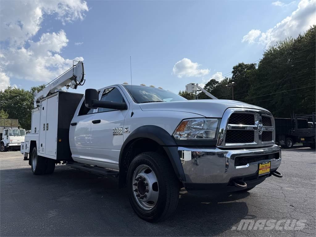 RAM 5500 Tienhoitoautot