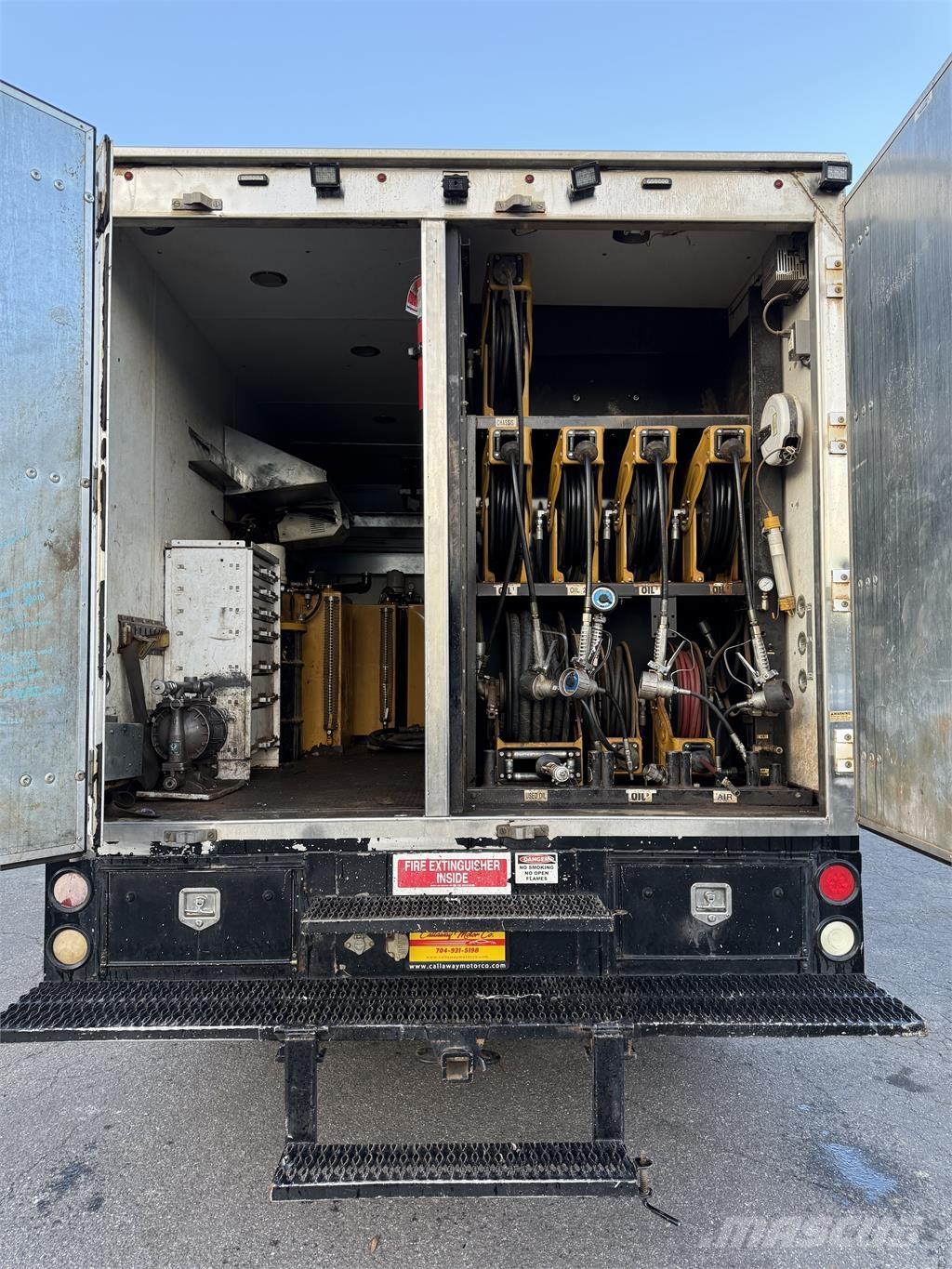 RAM 5500 Tienhoitoautot