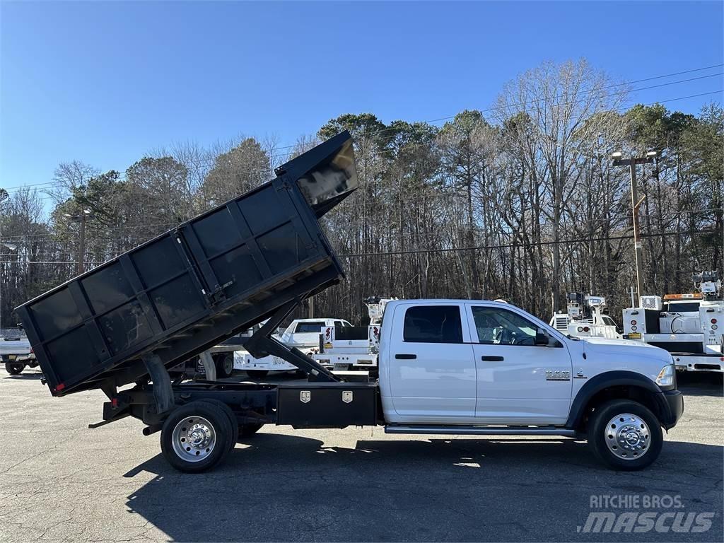 RAM 5500 Sora- ja kippiautot