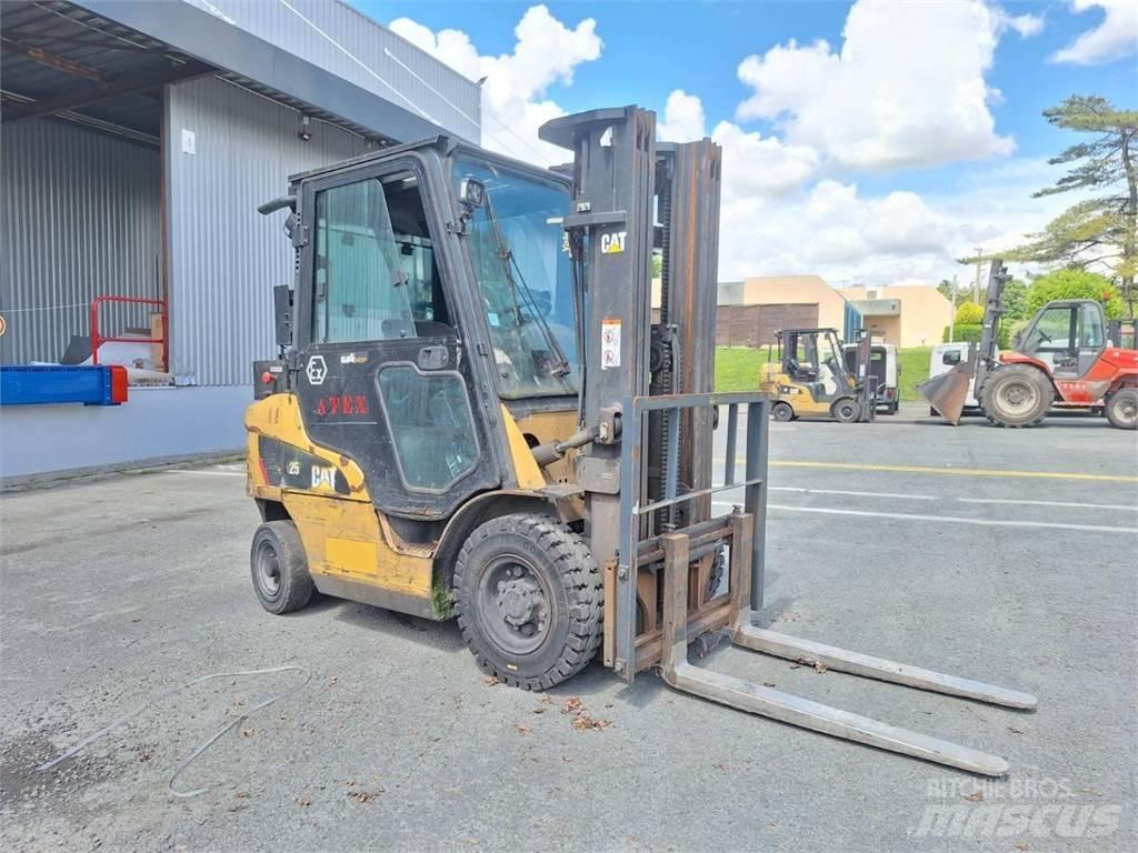 CAT DP25NT Muut haarukkatrukit