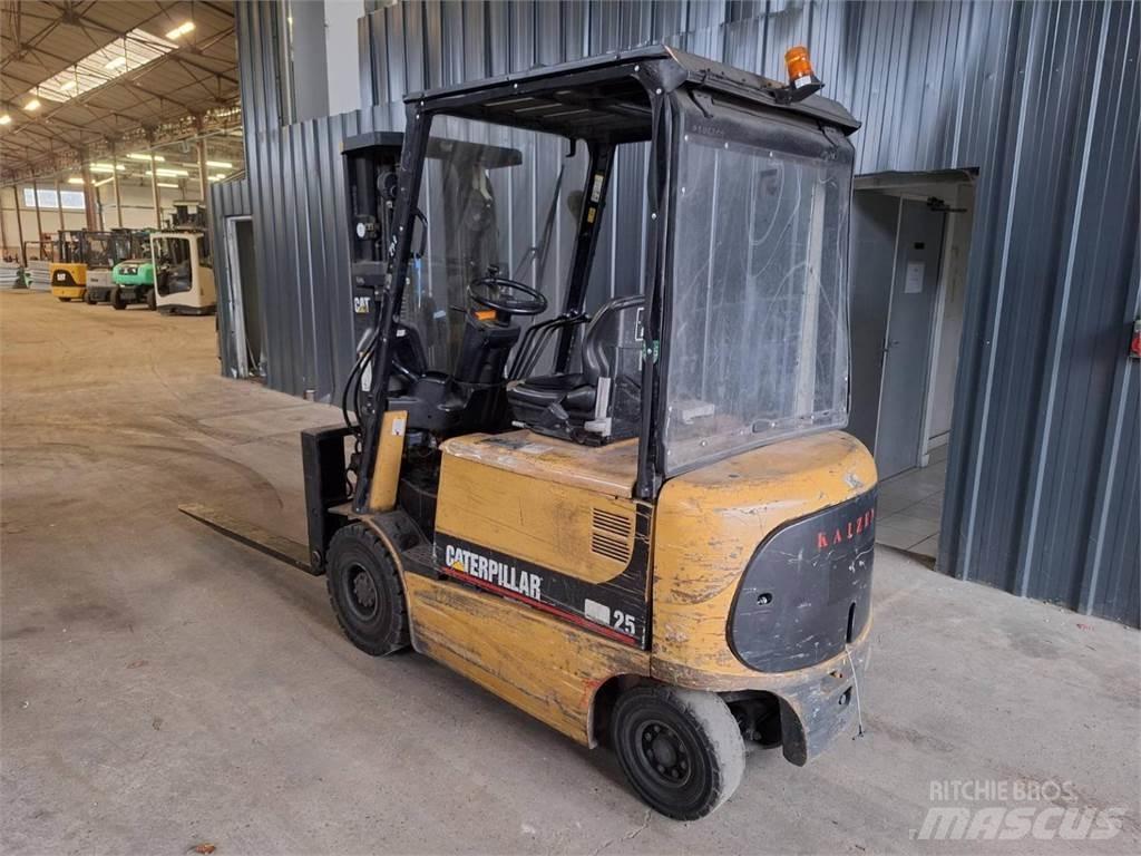 CAT EP25K Muut haarukkatrukit