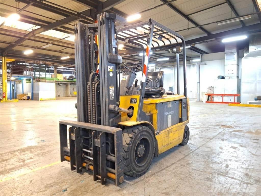 CAT EP30K-PAC Muut haarukkatrukit