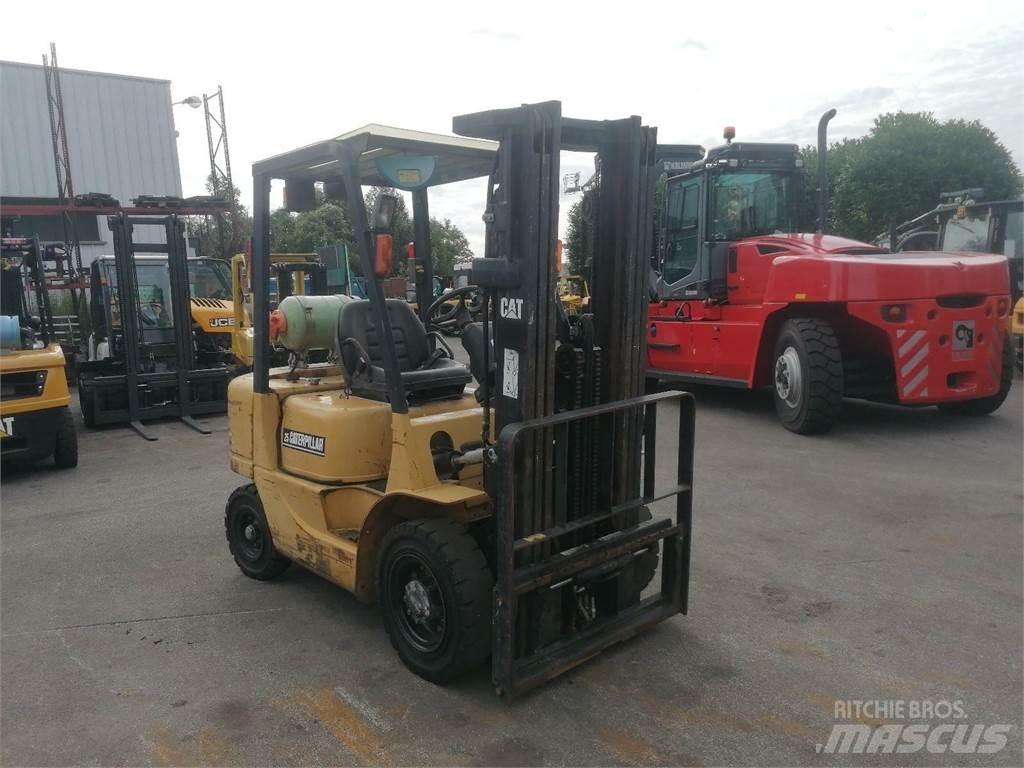 CAT GP25K Muut haarukkatrukit