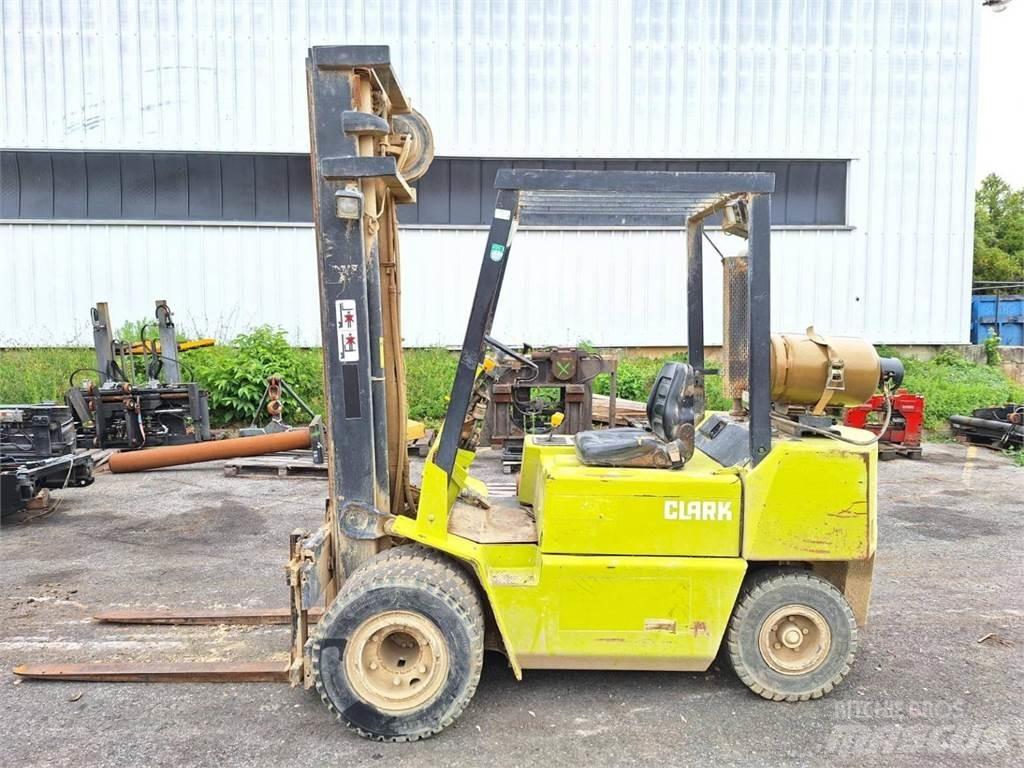 Clark GPM30 Muut haarukkatrukit