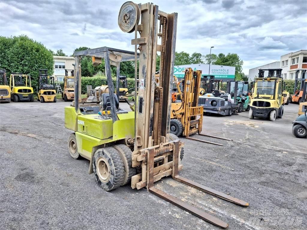 Clark GPM30 Muut haarukkatrukit