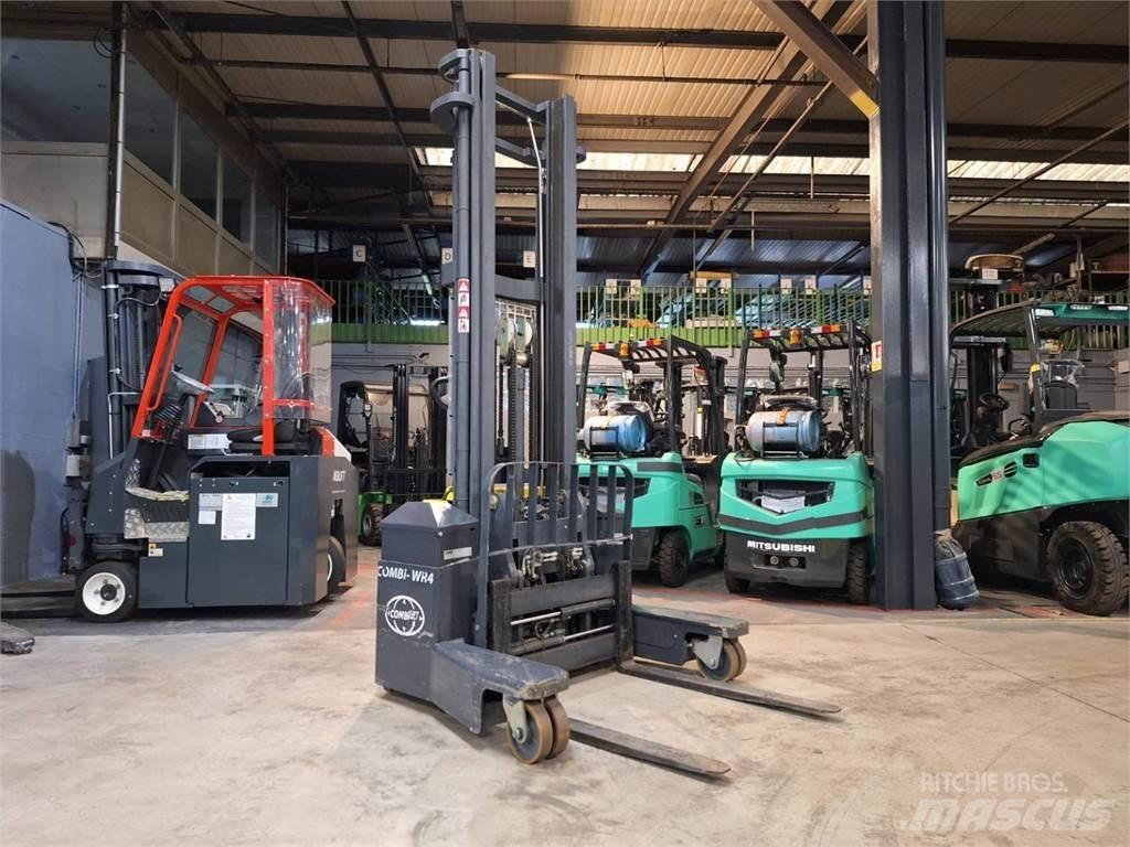 Combilift WR4 Käyden ajettavat pinoamistrukit