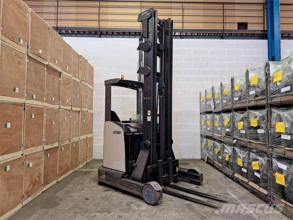 Crown ESR 5260 Työntömastotrukit