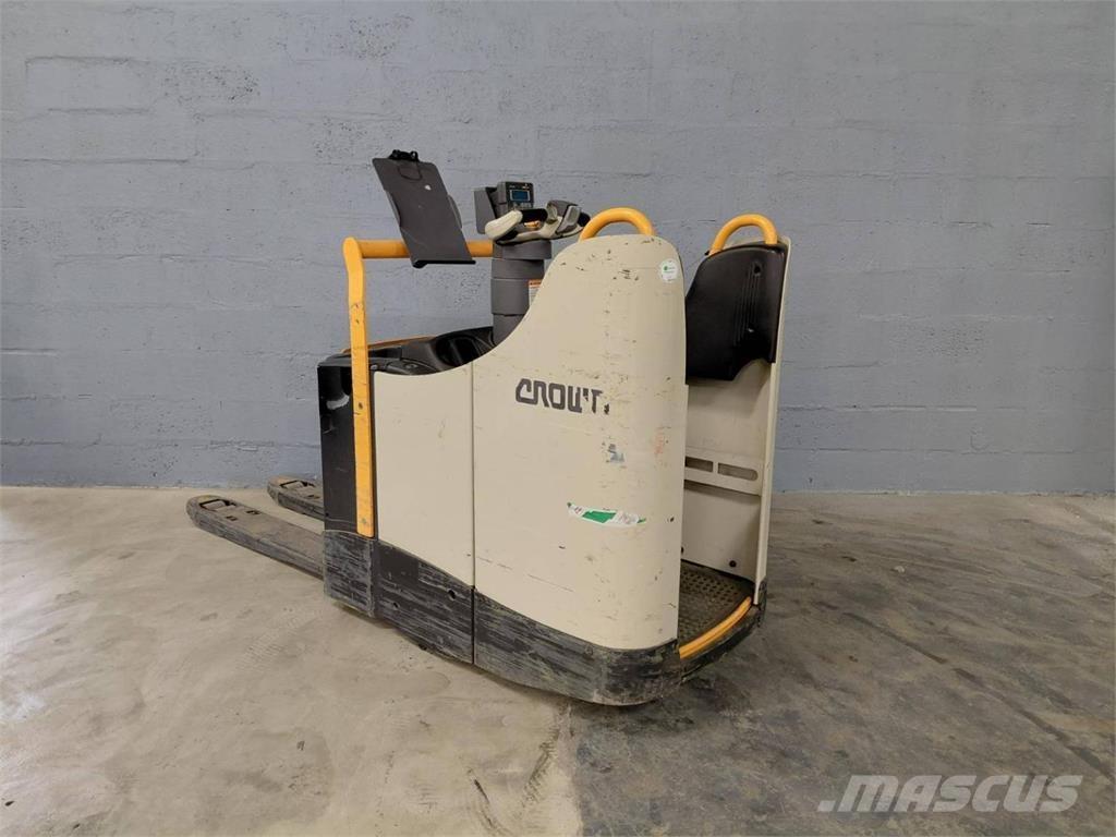 Crown WT3040 Ajettavat pinoamisvaunut