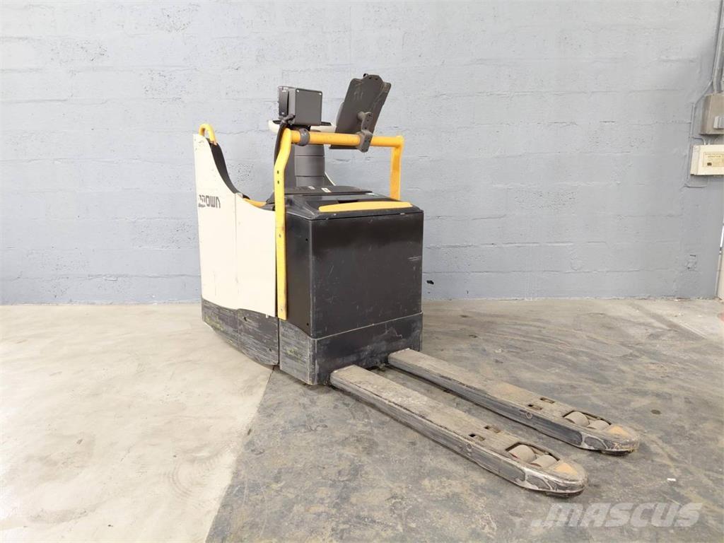 Crown WT3040 Ajettavat pinoamisvaunut