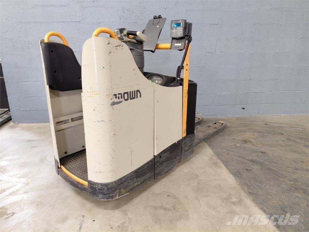 Crown WT3040 Ajettavat pinoamisvaunut