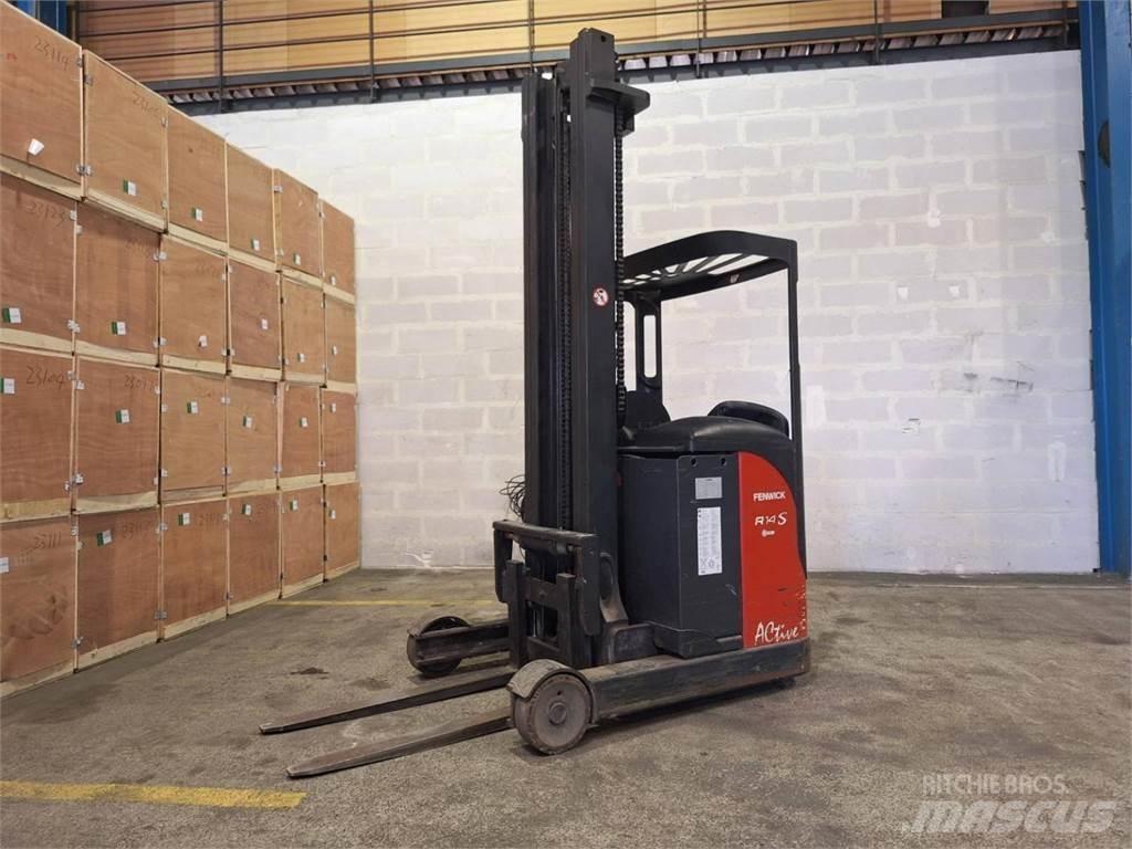 Fenwick R14S Työntömastotrukit