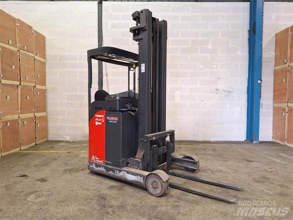 Fenwick R14S Työntömastotrukit