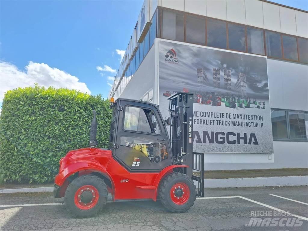 Hangcha TT25-4 Maastotrukit