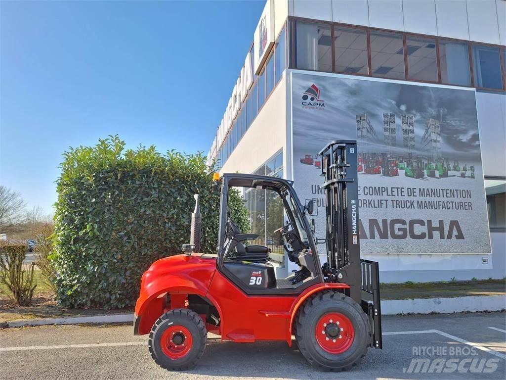 Hangcha TT30-2 Maastotrukit