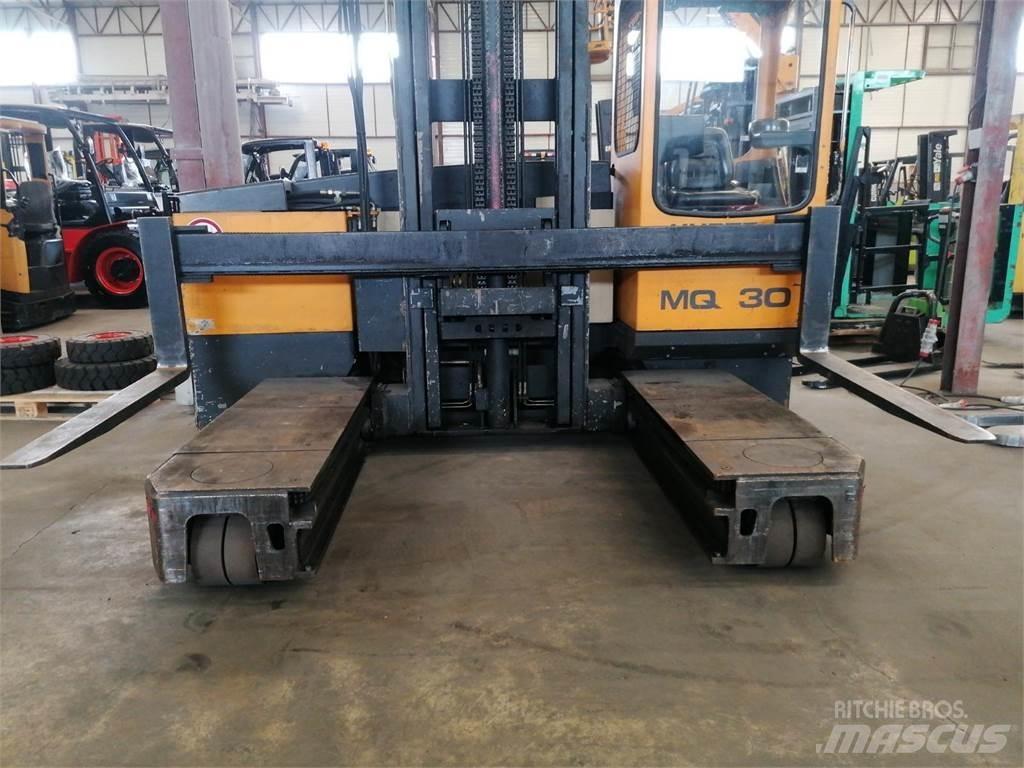 Hubtex MQ30 Kylkitrukit