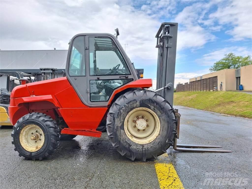 Manitou M30.2 Maastotrukit