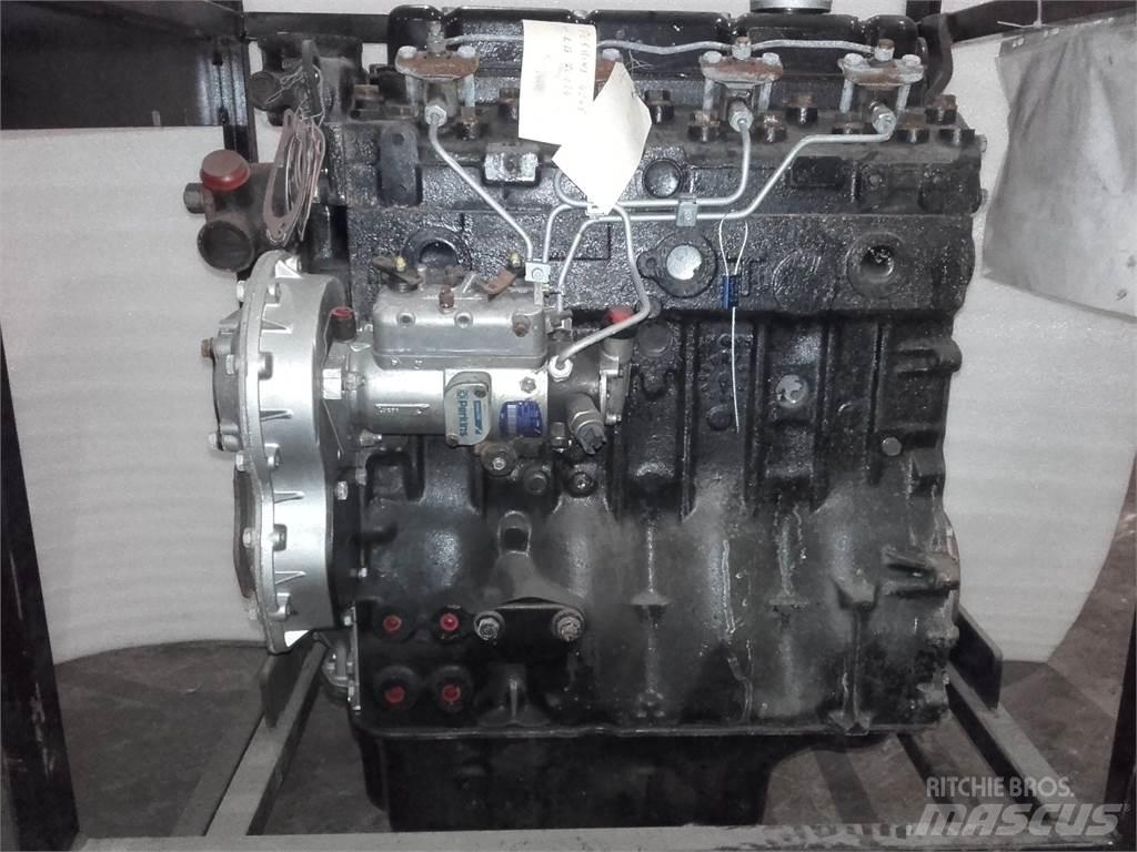 Perkins 42482 Moottorit