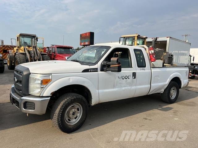 Ford SUPER DUTY 4X4 Muut koneet
